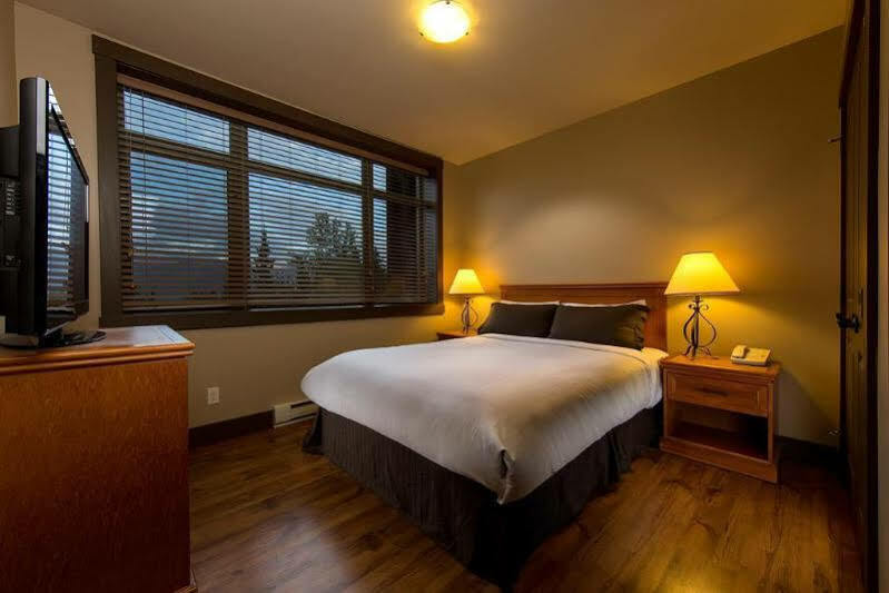 Palliser Lodge — Bellstar Hotels & Resorts Golden Exterior photo